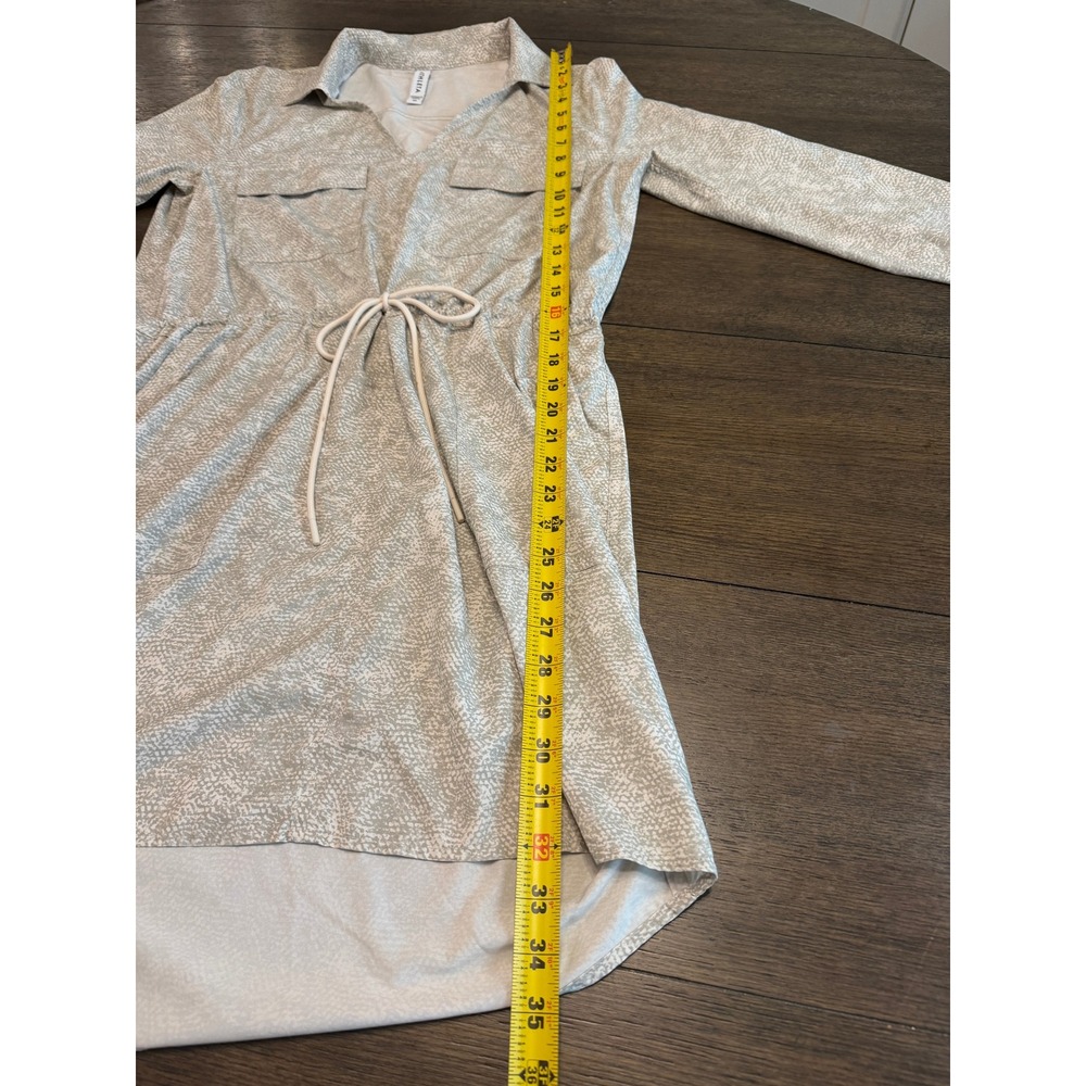 Athleta Presidio Dress Gray White Snakeskin Print Long Sleeve V-Neck Medium - Picture 8 of 8
